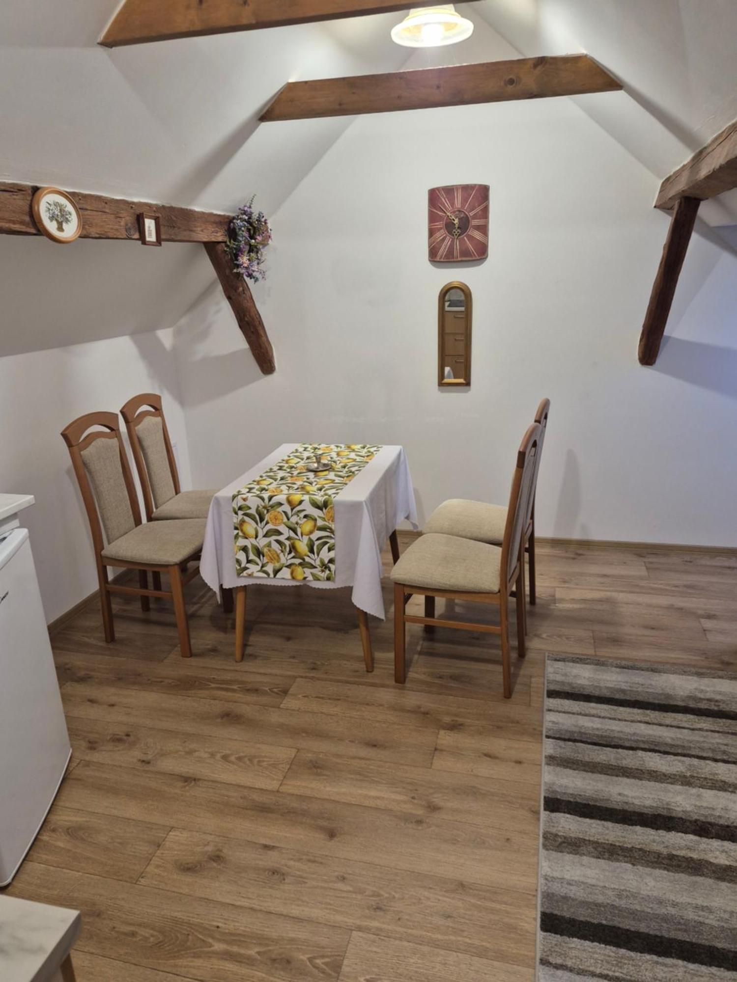 Ubytovani Za Kaplickou Třeboň Екстериор снимка